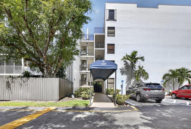 3350 NE 192ND Street # B, Aventura FL 33180 - Aventura, FL - Photo 2