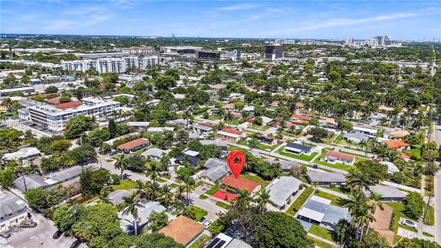 903 NE 2nd St, Hallandale Beach FL 33009 - Hallandale Beach, FL - Photo 3