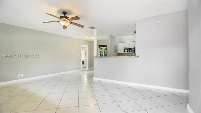 903 NE 2nd St, Hallandale Beach FL 33009 - Hallandale Beach, FL - Photo 4