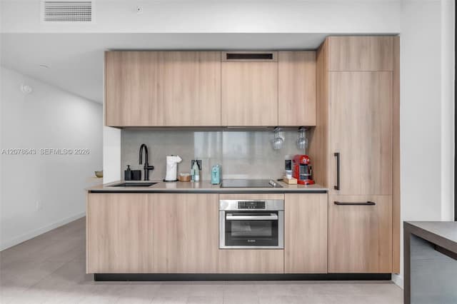 121 NE 5th St # 2708, Miami FL 33132 - Miami, FL - Photo 7