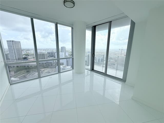 851 NE 1st Ave # 3202, Miami FL 33132 - Miami, FL - Photo 2
