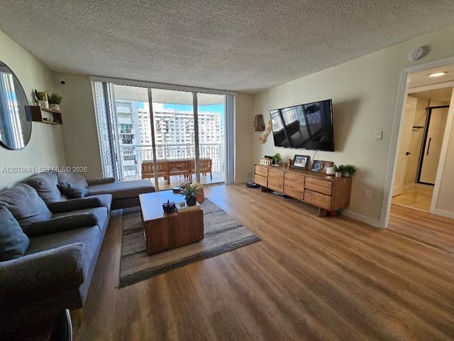 18061 Biscayne Blvd # 1602, Aventura FL 33160 - Aventura, FL - Photo 7