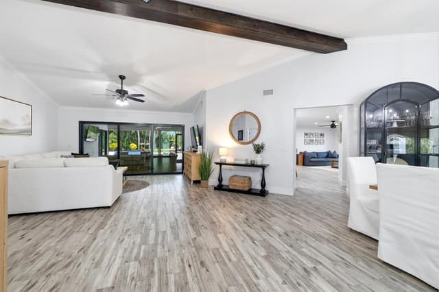 15320 Softwood Court, Wellington FL 33414 - Wellington, FL - Photo 4