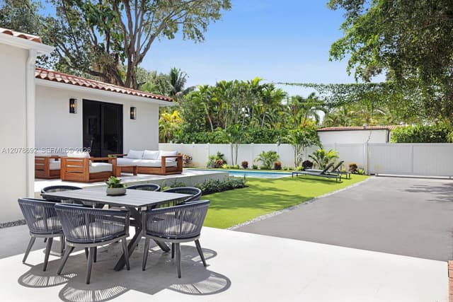 558 NE 94th St, Miami Shores FL 33138 - Miami Shores, FL - Photo 4