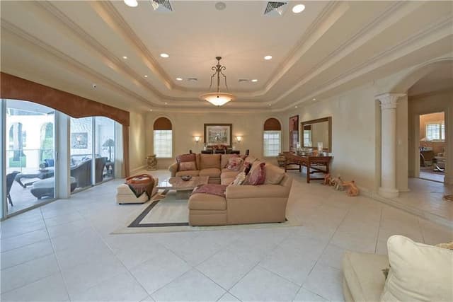 4903 WOODLANDS Boulevard, Tamarac FL 33319 - Tamarac, FL - Photo 7