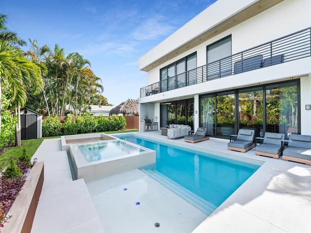 728 NE 17th Terrace, Fort Lauderdale FL 33304 - Fort Lauderdale, FL - Photo 3