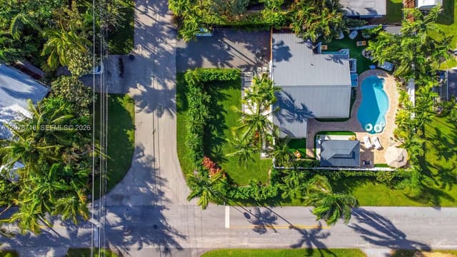 1743 NE 16th St, Fort Lauderdale FL 33304 - Fort Lauderdale, FL - Photo 7