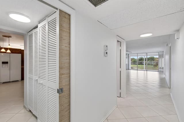 802 CYPRESS GROVE Lane # 309, Pompano Beach FL 33069 - Pompano Beach, FL - Photo 5