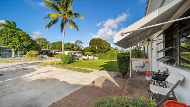 1038 NW 11th Ct, Fort Lauderdale FL 33311 - Fort Lauderdale, FL - Photo 5