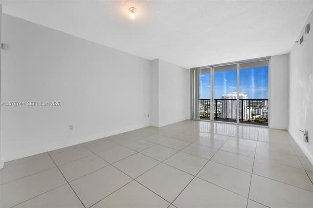 1750 N Bayshore Dr # 4011, Miami FL 33132 - Miami, FL - Photo 6