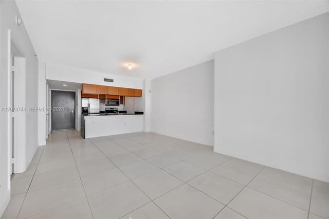 1750 N Bayshore Dr # 4011, Miami FL 33132 - Miami, FL - Photo 5