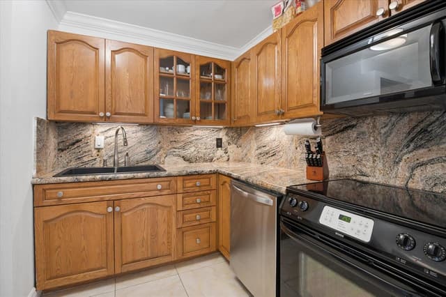 6287 BAY CLUB Drive # 2, Fort Lauderdale FL 33308 - Fort Lauderdale, FL - Photo 6