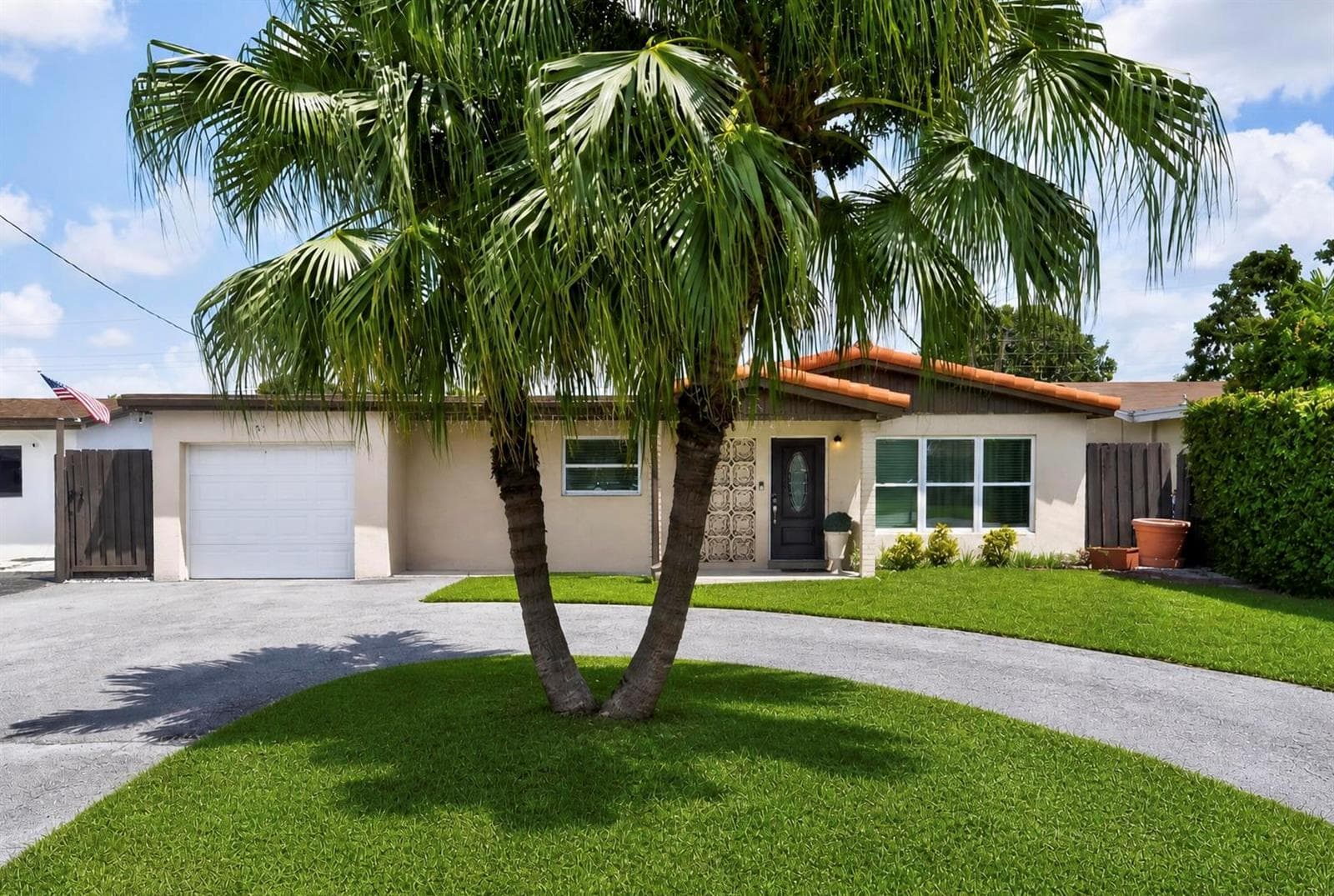 7961 N NORMANDY Street, Miramar FL 33023 - Miramar, FL - Photo 1