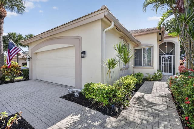 9106 BAY POINT Circle, West Palm Beach FL 33411 - West Palm Beach, FL - Photo 5