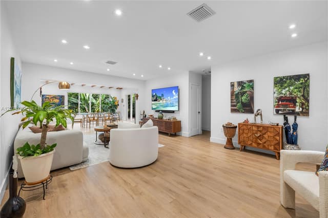 6811 SW 48th Ter, Miami FL 33155 - Miami, FL - Photo 7