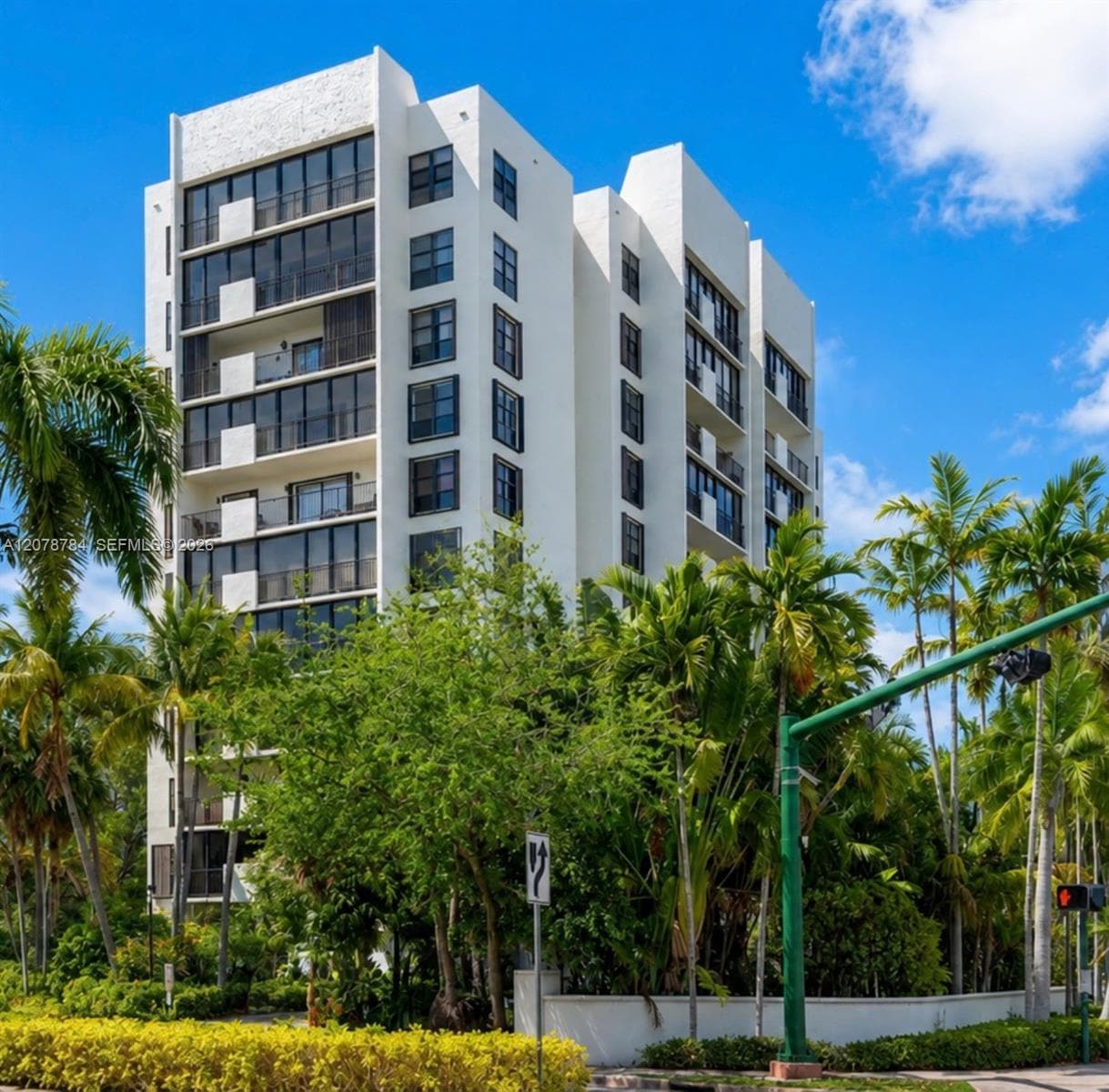 77 Crandon Blvd # 5C, Key Biscayne FL 33149 - Key Biscayne, FL - Photo 1
