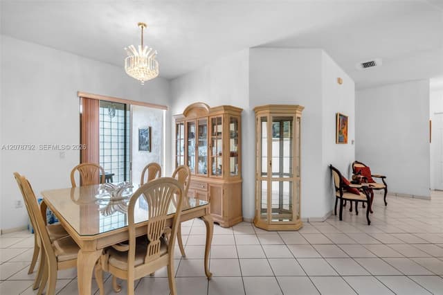 9053 NW 146th Ter, Miami Lakes FL 33018 - Miami Lakes, FL - Photo 5