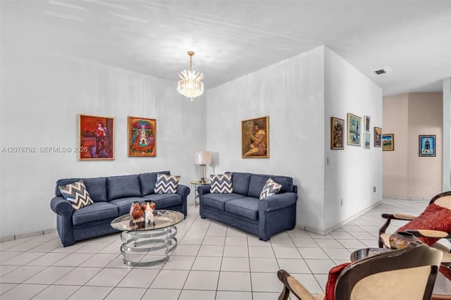 9053 NW 146th Ter, Miami Lakes FL 33018 - Miami Lakes, FL - Photo 4
