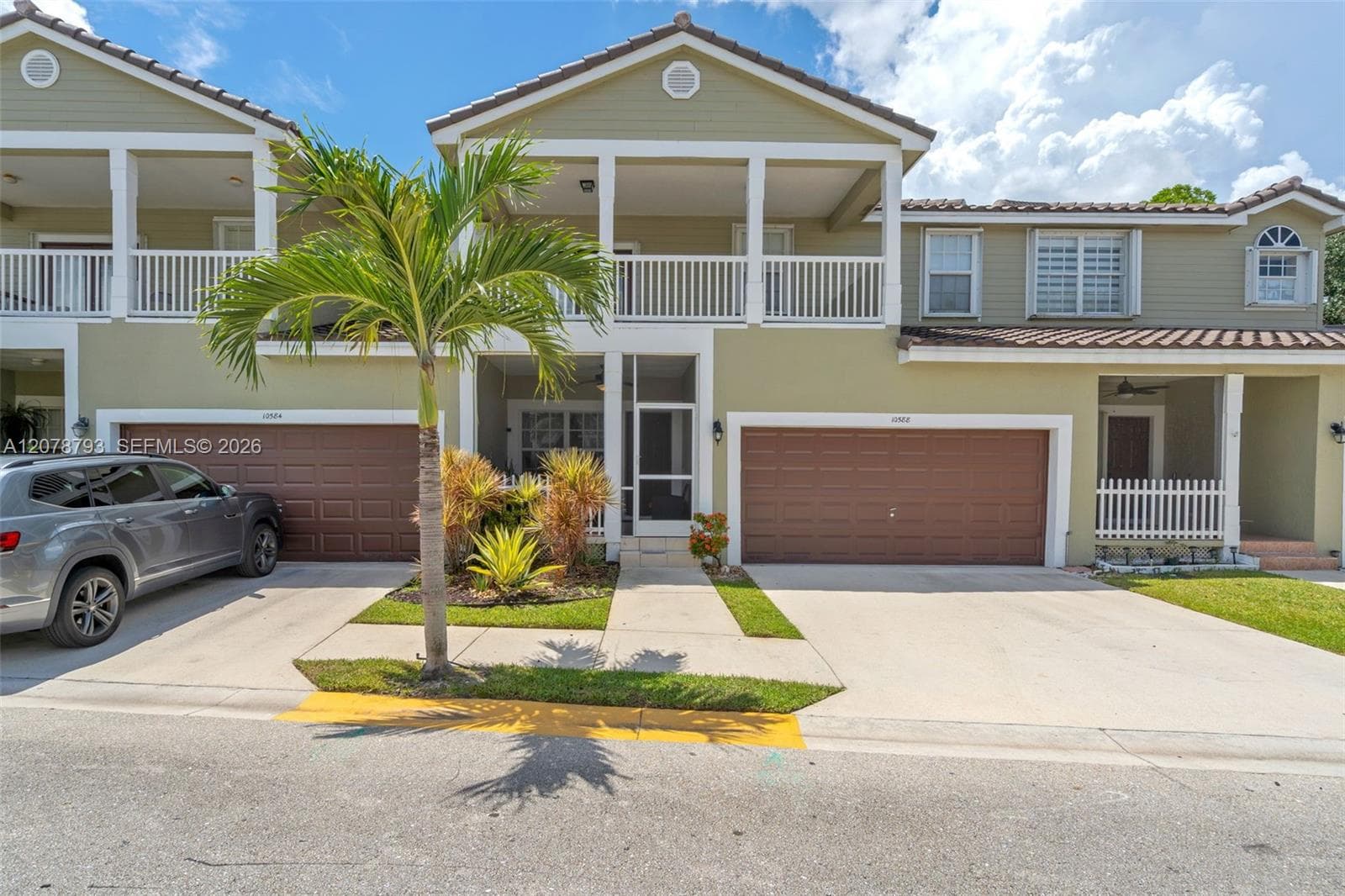 10588 NW 56th Dr, Coral Springs FL 33076 - Coral Springs, FL - Photo 1
