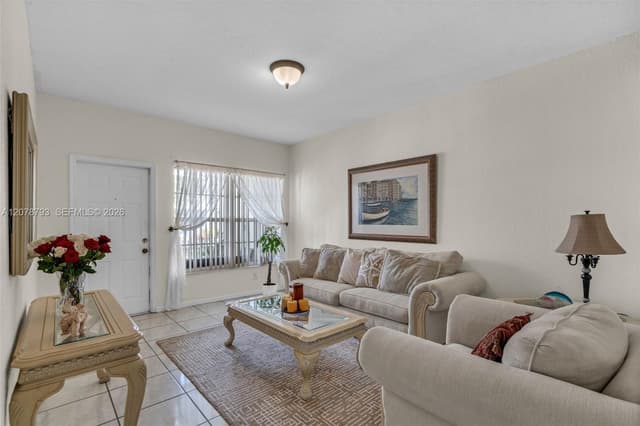 10588 NW 56th Dr, Coral Springs FL 33076 - Coral Springs, FL - Photo 5