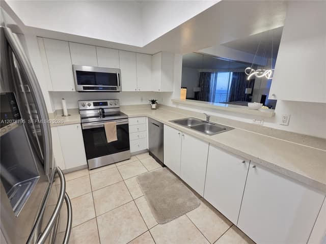 17375 Collins Ave # 2706, Sunny Isles Beach FL 33160 - Sunny Isles Beach, FL - Photo 3