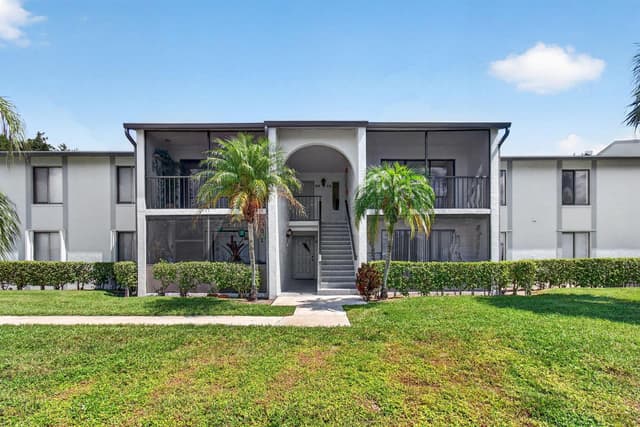1010 Green Pine Boulevard # F2, West Palm Beach FL 33409 - West Palm Beach, FL - Photo 4