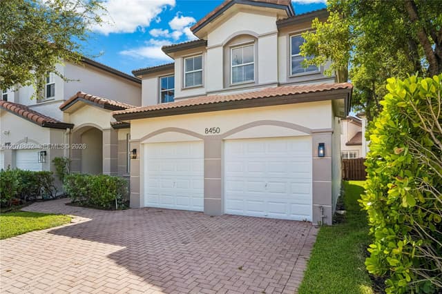8450 NW 113th Psge, Doral FL 33178 - Doral, FL - Photo 2