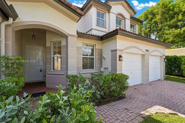 8450 NW 113th Psge, Doral FL 33178 - Doral, FL - Photo 3