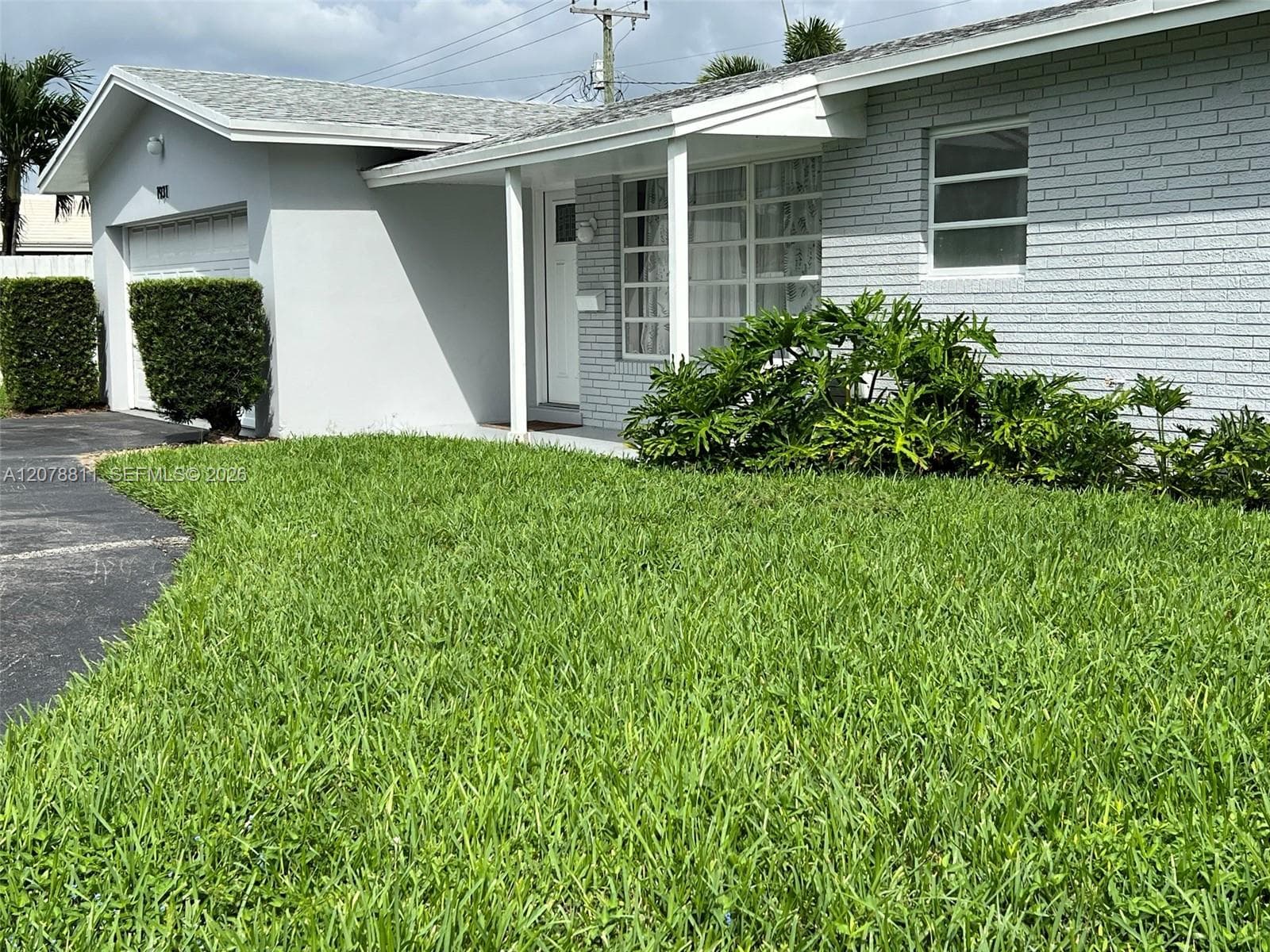 1931 NE 55th Ct, Fort Lauderdale FL 33308