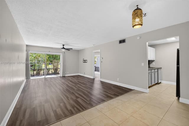 725 Hummingbird Way # 109, North Palm Beach FL 33408 - North Palm Beach, FL - Photo 2