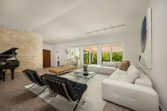 205 S Shore Dr S, Miami FL 33133 - Miami, FL - Photo 6