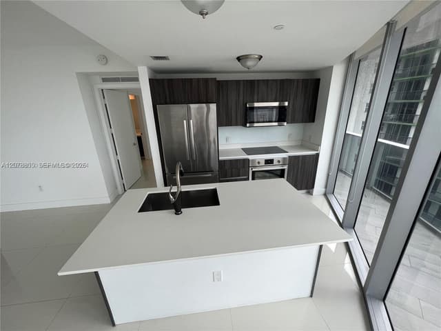 488 NE 18th St # 3100, Miami FL 33132 - Miami, FL - Photo 5