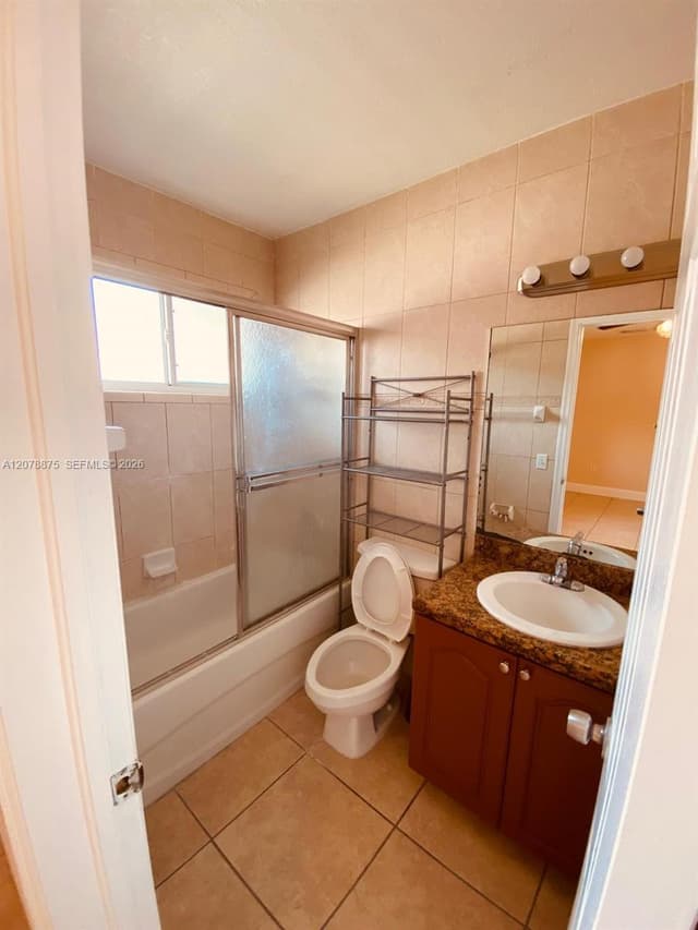 2272 NW 66th St, Miami FL 33147 - Miami, FL - Photo 7