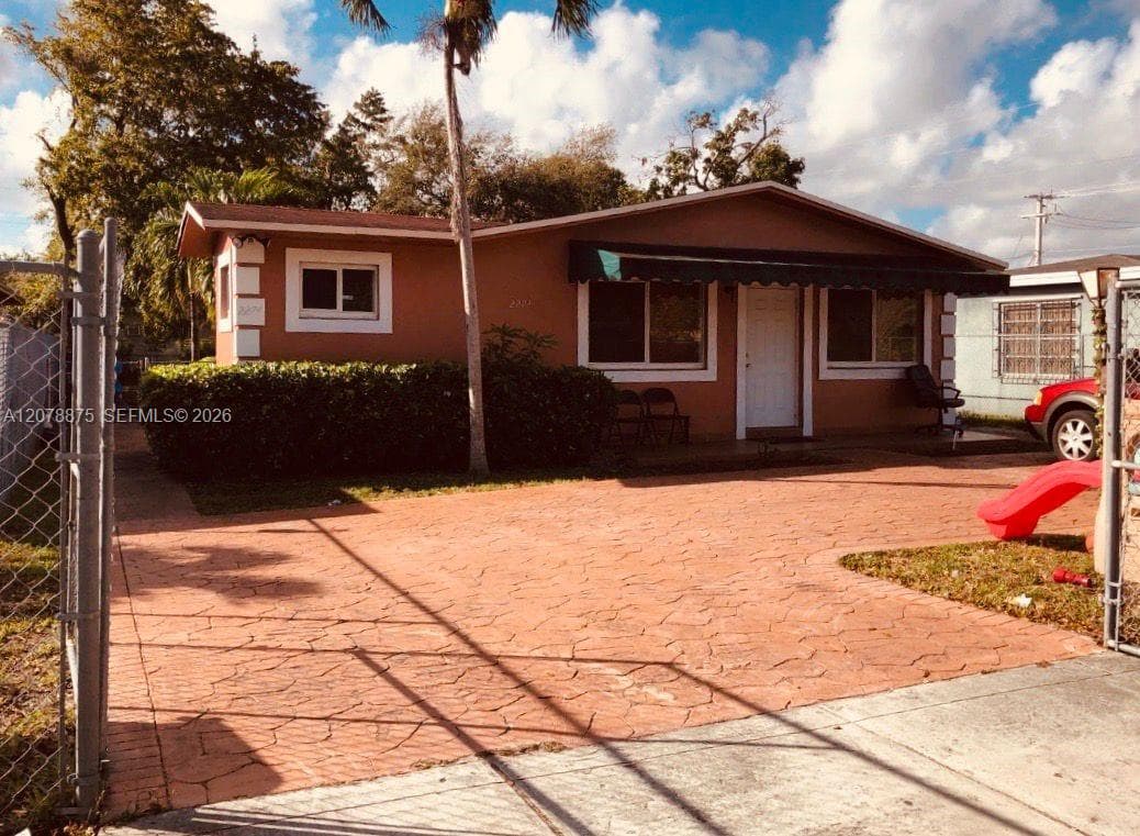 2272 NW 66th St, Miami FL 33147 - Miami, FL - Photo 1