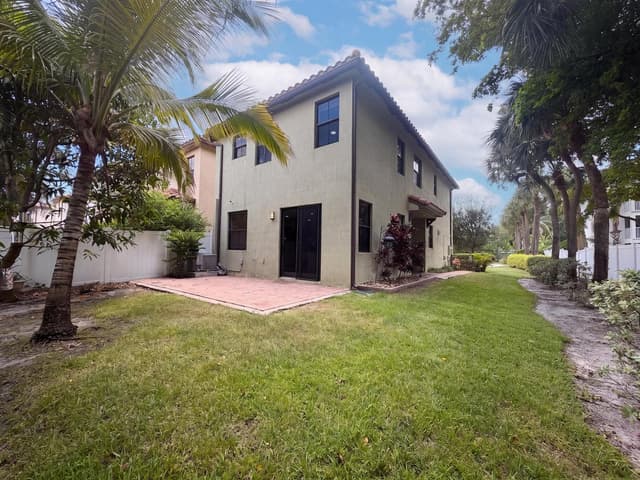 4967 NW 59th Street, Tamarac FL 33319 - Tamarac, FL - Photo 5
