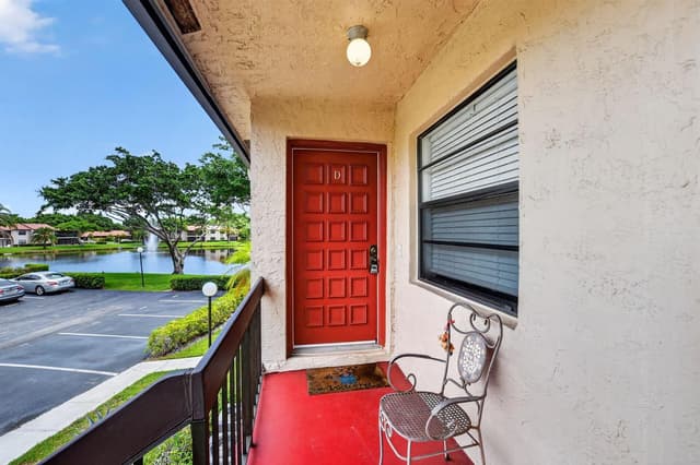 9287 VISTA DEL LAGO # D, Boca Raton FL 33428 - Boca Raton, FL - Photo 3