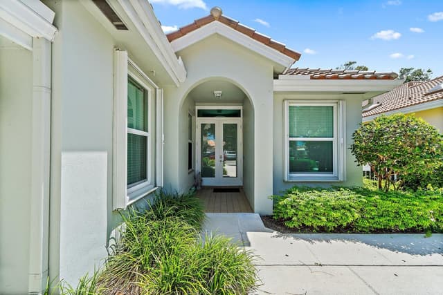 188 S HAMPTON Drive, Jupiter FL 33458 - Jupiter, FL - Photo 2