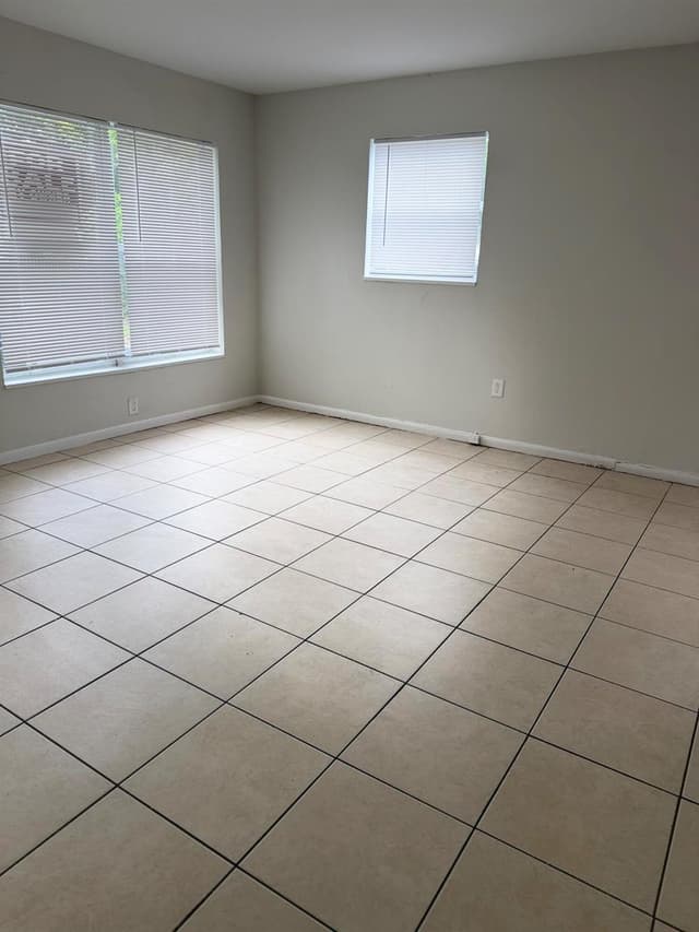 1501 N 70th Way, Hollywood FL 33024 - Hollywood, FL - Photo 7