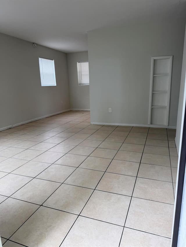 1501 N 70th Way, Hollywood FL 33024 - Hollywood, FL - Photo 5