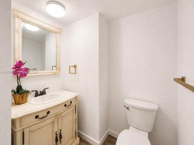 2780 NE 183rd St # 215, Aventura FL 33160 - Aventura, FL - Photo 6