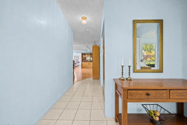 6127 RAINBOW Circle, FL 33463 - Photo 4