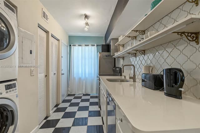 915 8th St # 102, Miami Beach FL 33139 - Miami Beach, FL - Photo 7