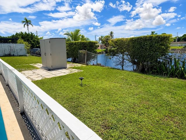 1820 NW 172nd Ter, Miami Gardens FL 33056 - Miami Gardens, FL - Photo 2