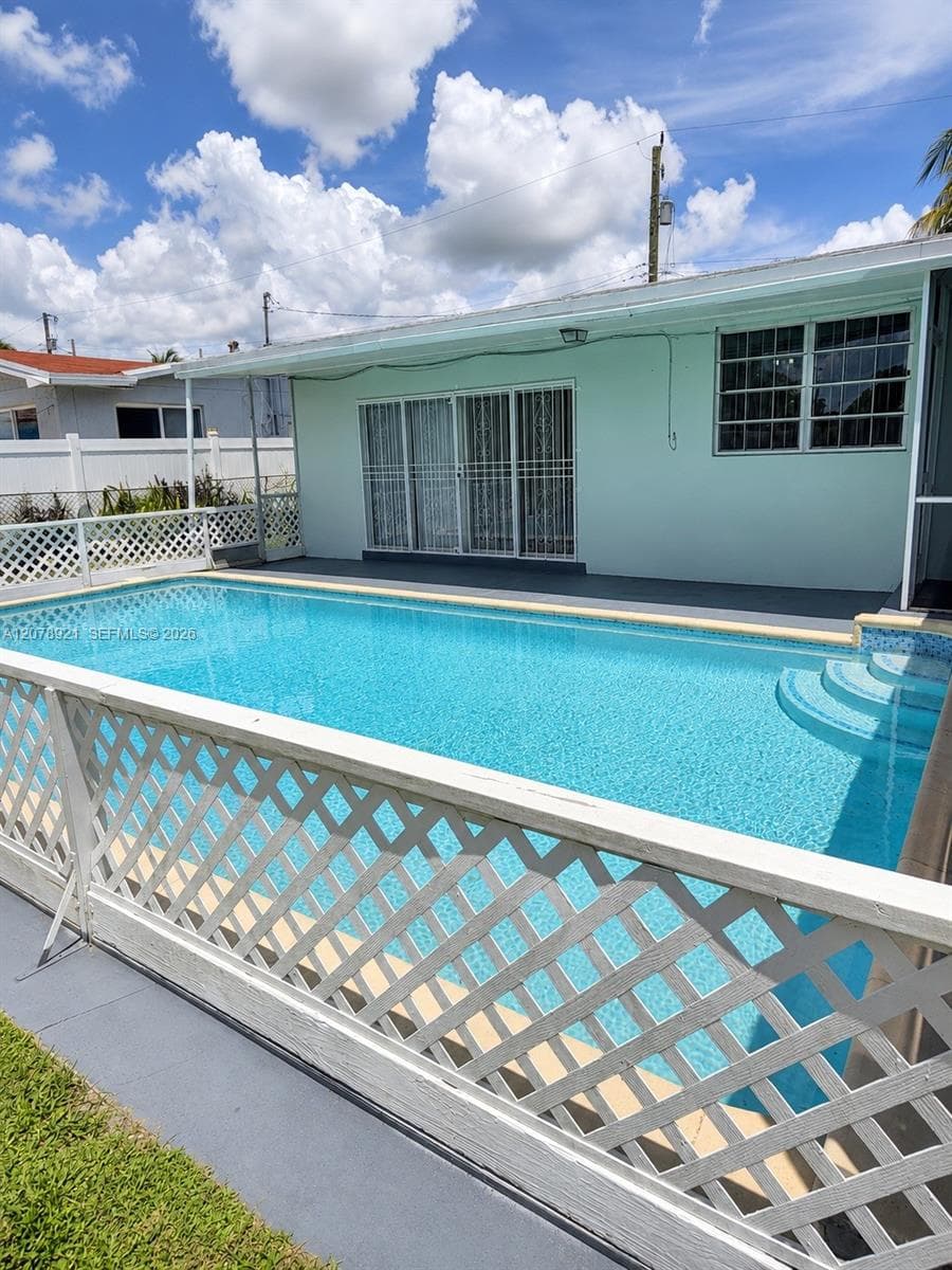 1820 NW 172nd Ter, Miami Gardens FL 33056 - Miami Gardens, FL - Photo 1
