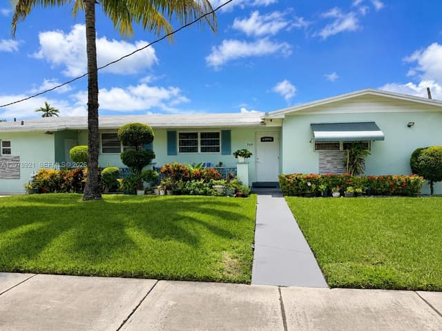 1820 NW 172nd Ter, Miami Gardens FL 33056 - Miami Gardens, FL - Photo 4