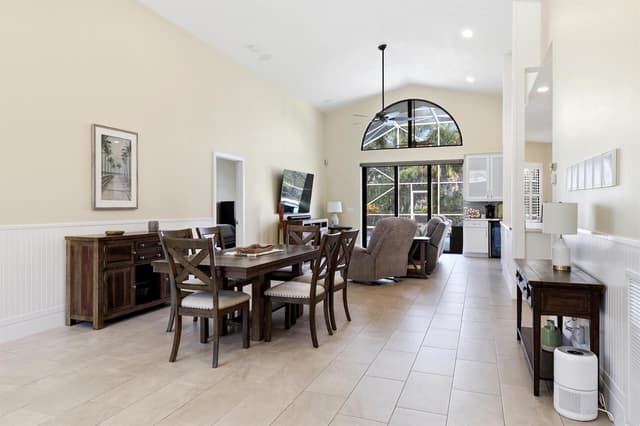 15613 Bent Creek Road, Wellington FL 33414 - Wellington, FL - Photo 5