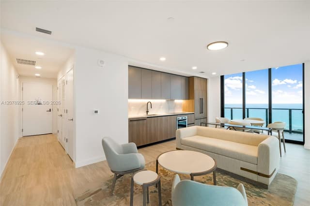 580 72nd Street, Miami Beach FL 33141 - Miami Beach, FL - Photo 3