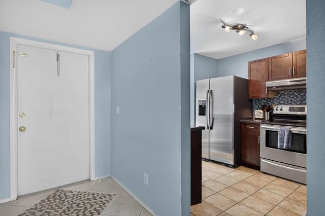 9942 Royal Palm Boulevard, Coral Springs FL 33065 - Coral Springs, FL - Photo 6