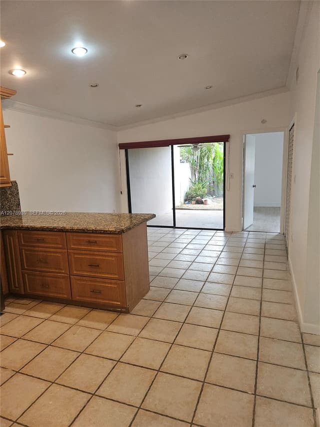 10634 SW 75th Ln, Miami FL 33173 - Miami, FL - Photo 5