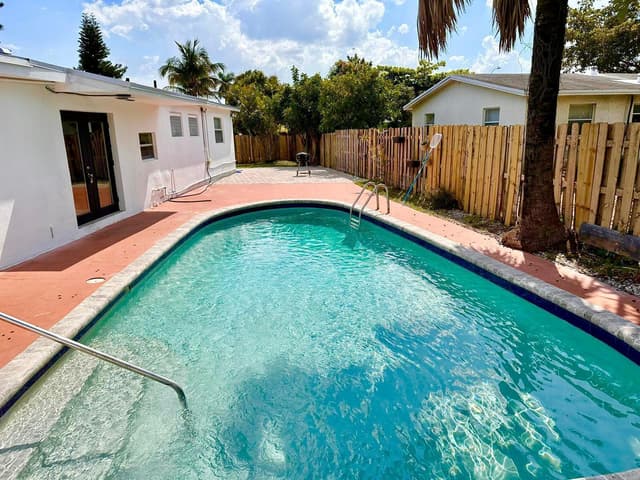 601 NW 38th Street, Deerfield Beach FL 33064 - Deerfield Beach, FL - Photo 6